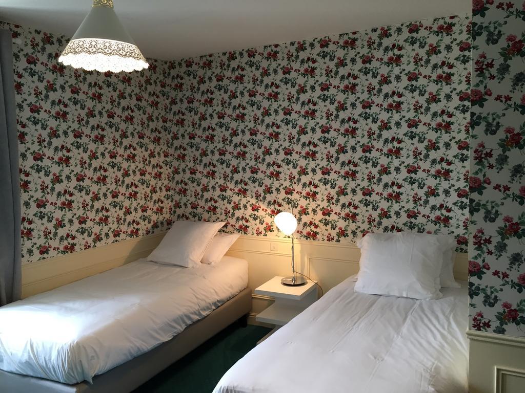 Hotel De Charme Les Mimosas Pont-Aven Pokoj fotografie